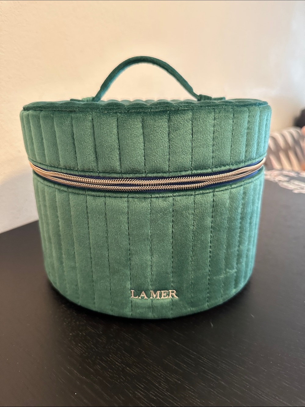 La Mer Quilted Velvet Storage Case in Green with Silver Accents